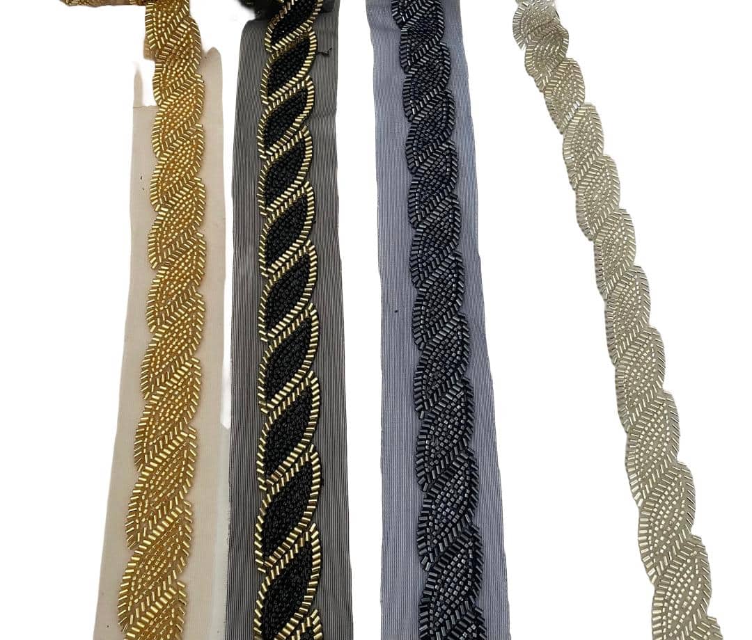 BEADED SPADE TRIMMING
