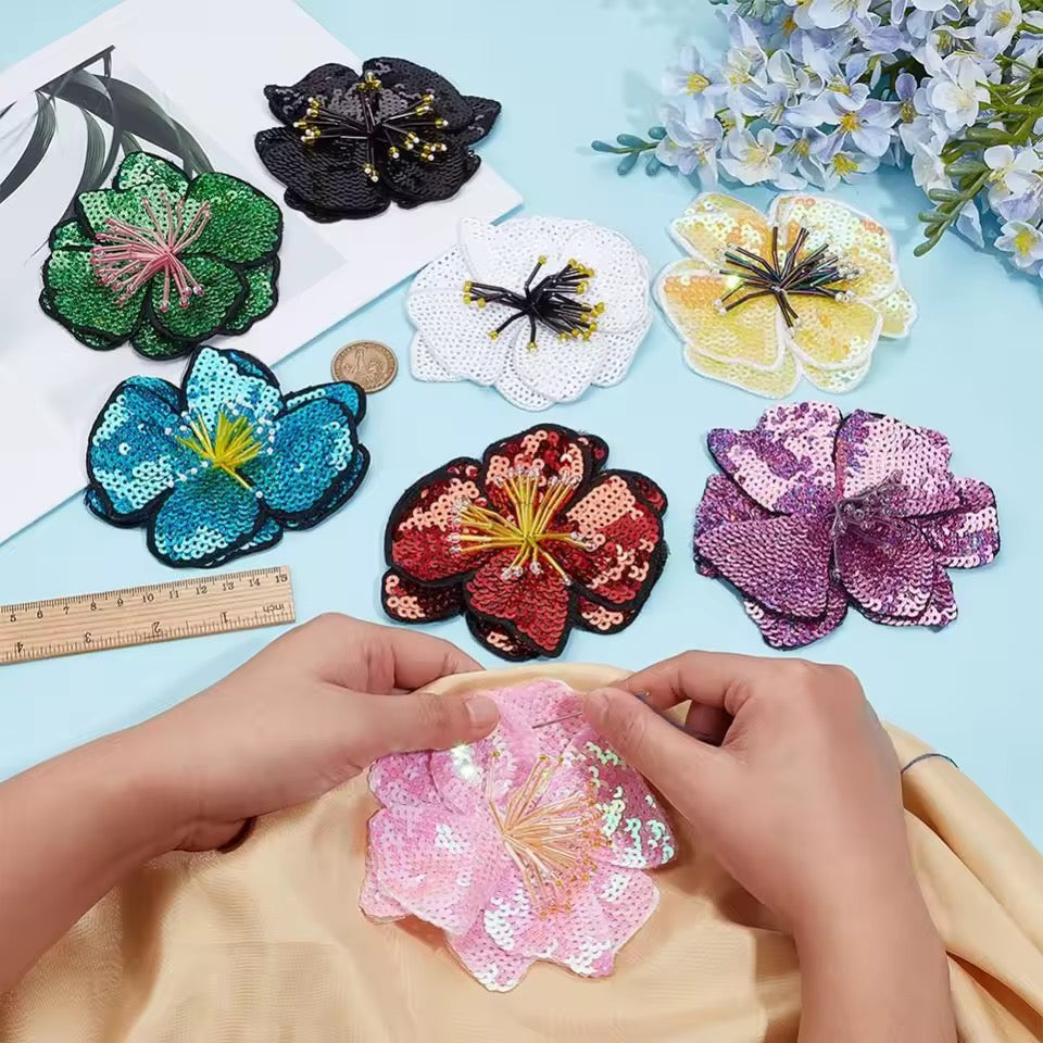 SEQUIN BLOSSOM APPLIQUE