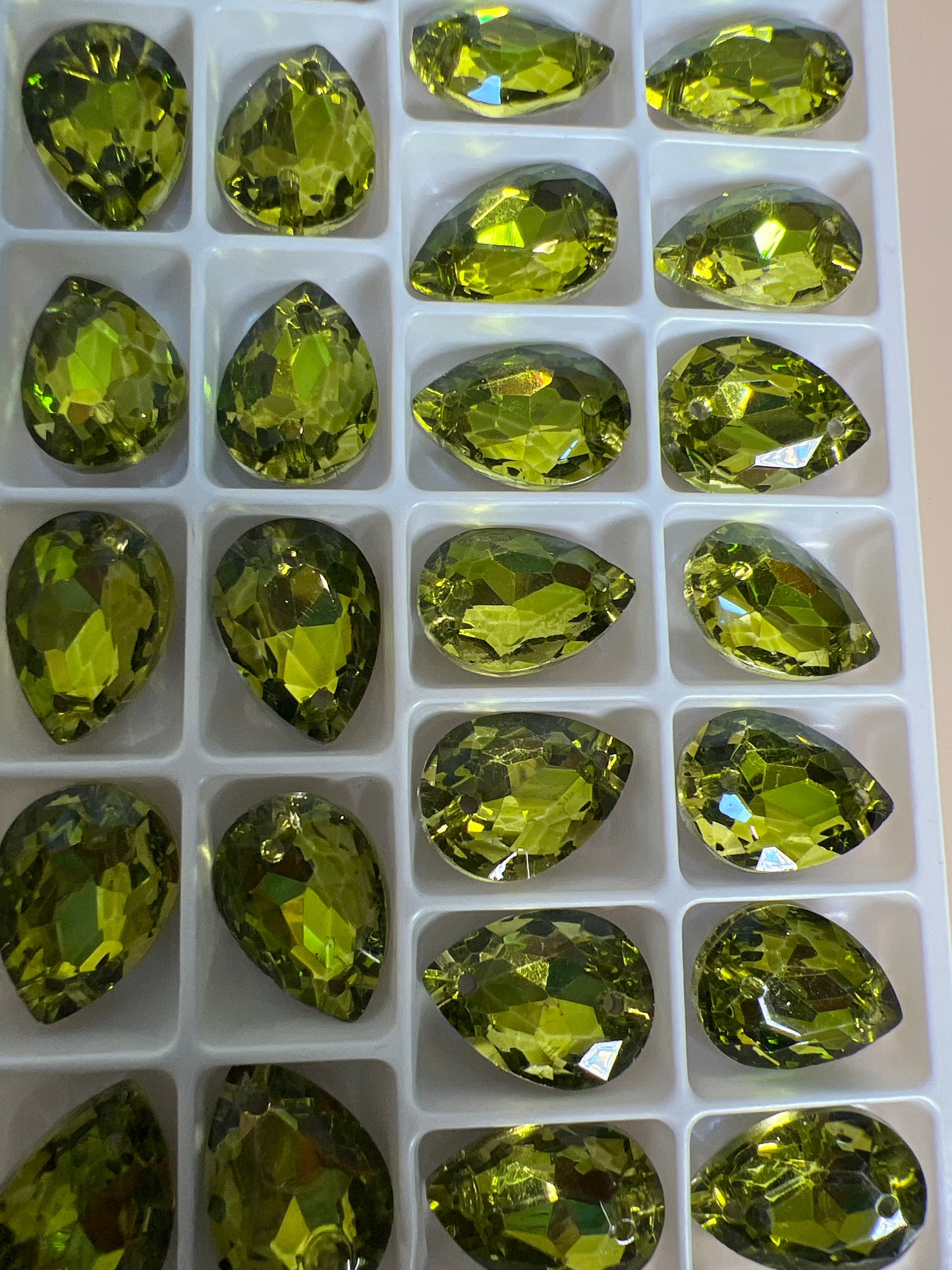 TEARDROP REAL CRYSTAL SEW ON 13 X 18MM REAL GLASS