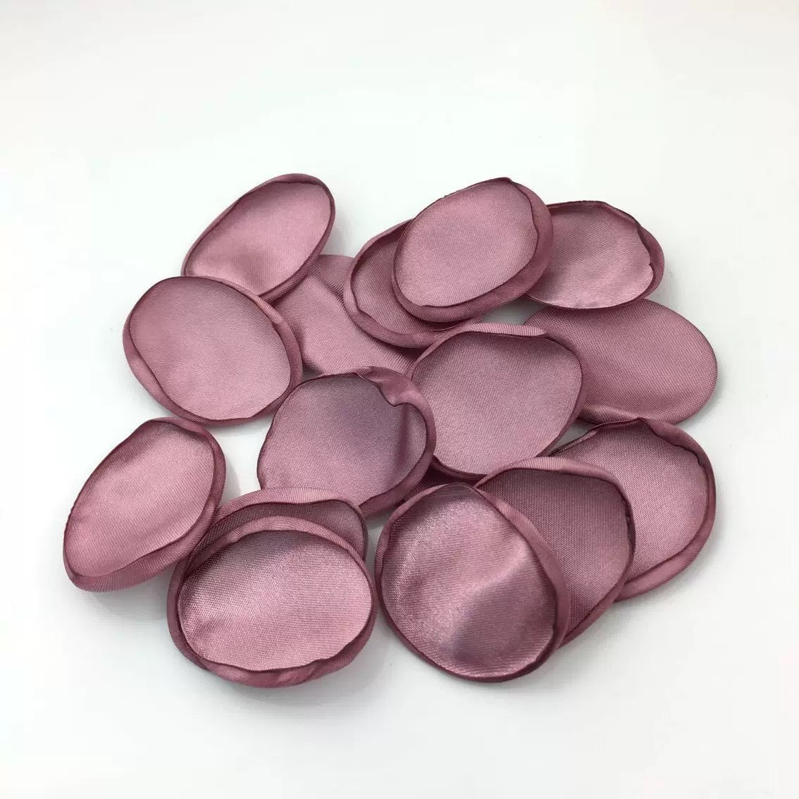 BURNT EDGE PETALS