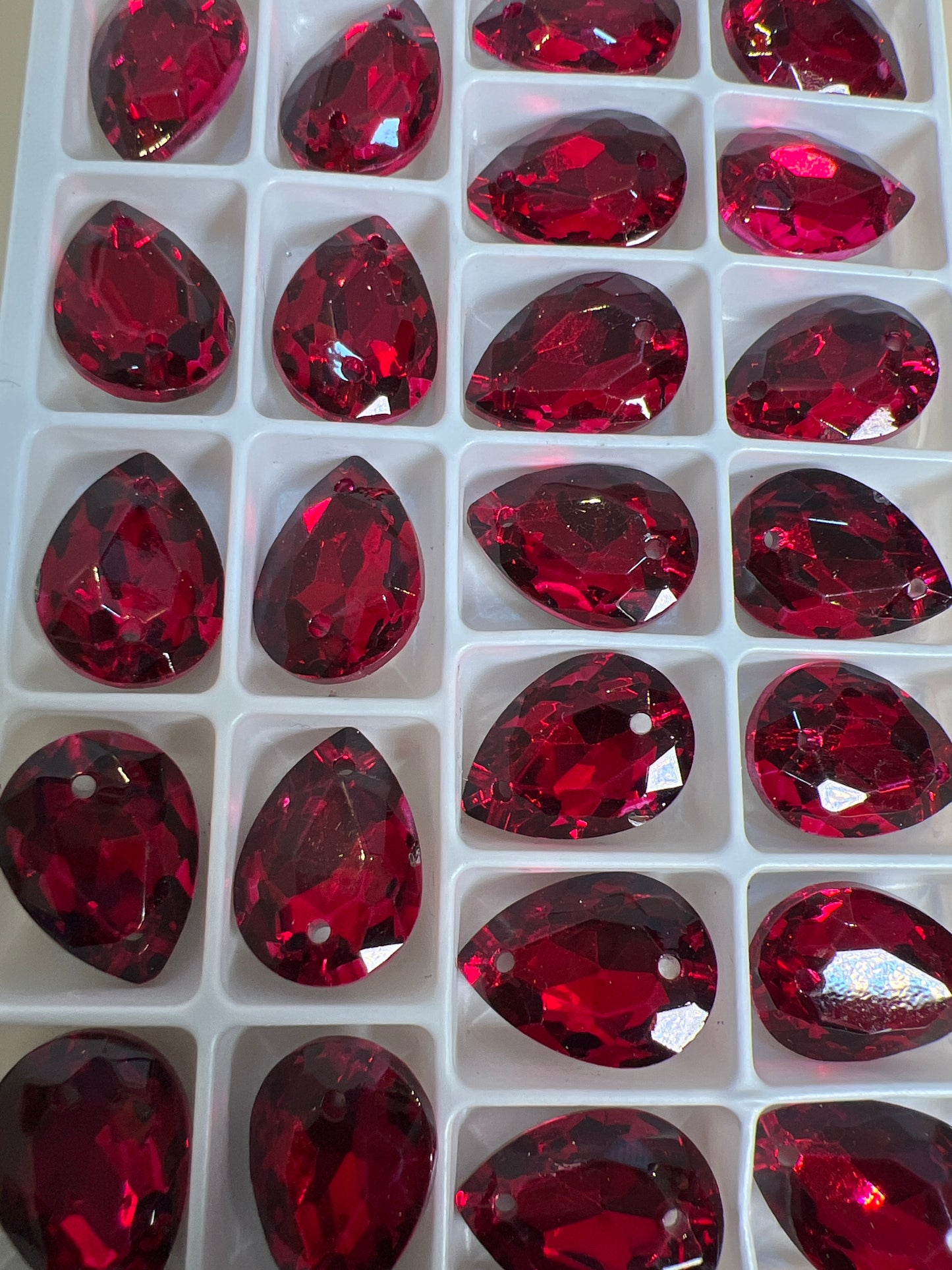 TEARDROP REAL CRYSTAL SEW ON 13 X 18MM REAL GLASS