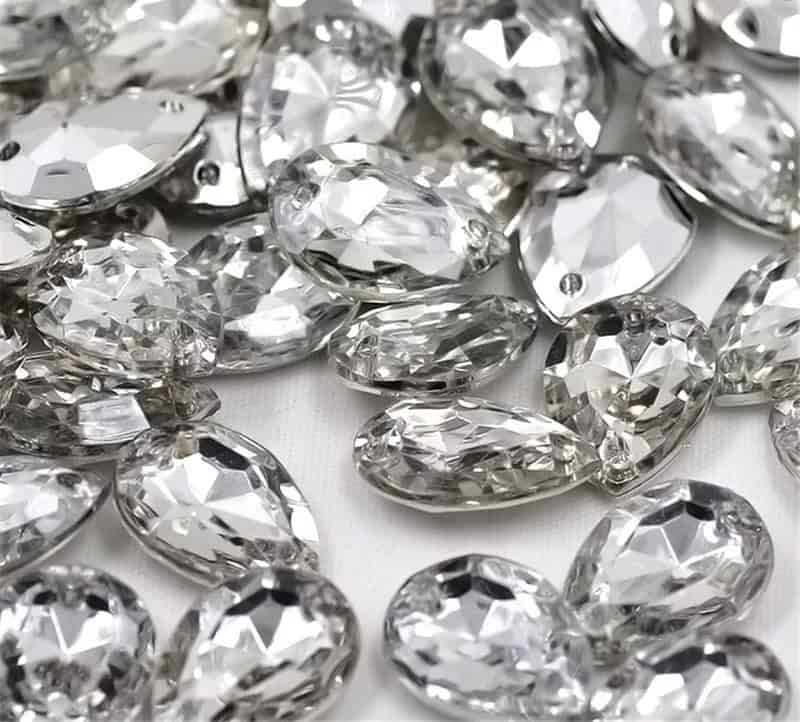HIGH QUALITY RESIN TEARDROP