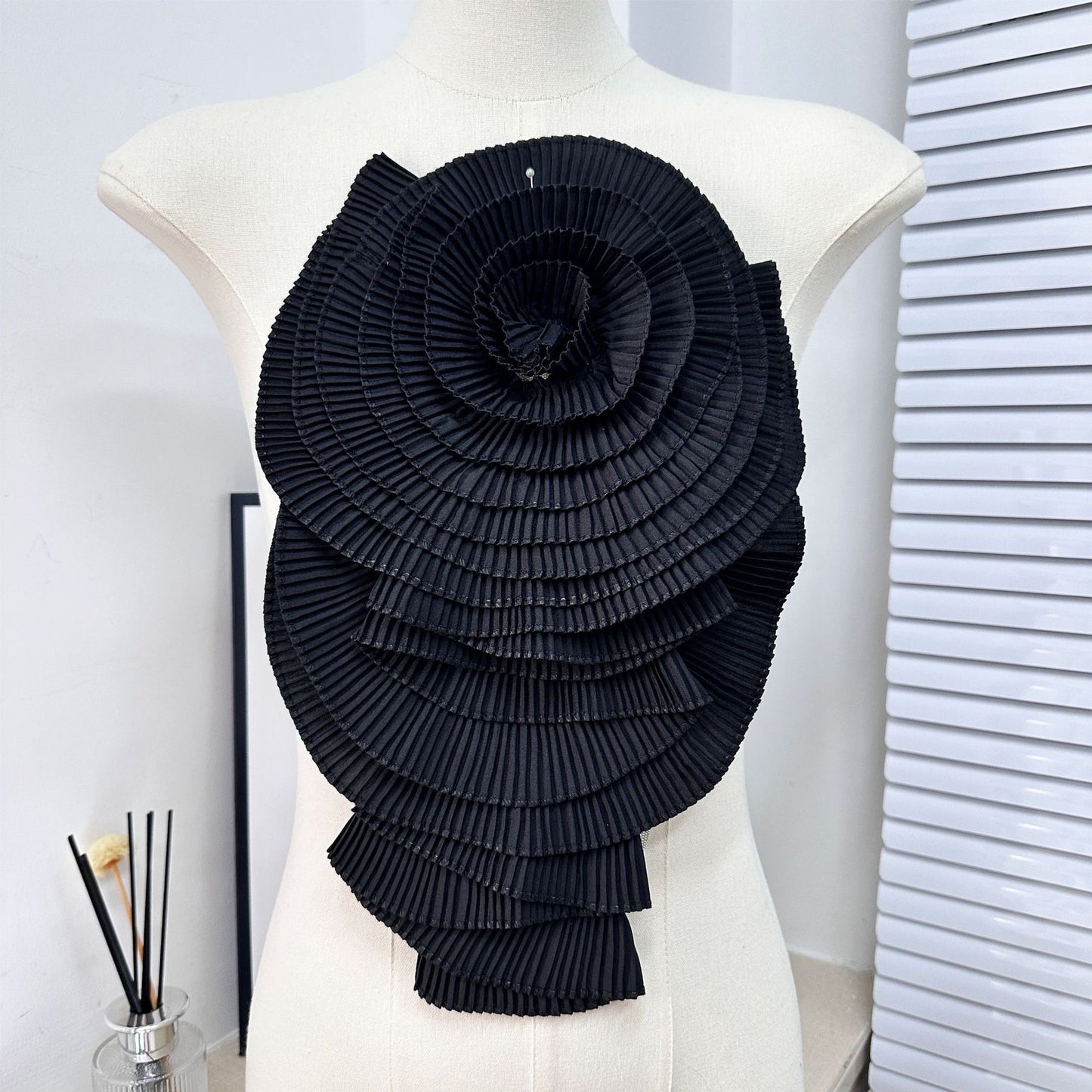 PLEATED ROSETTE FLOWER APPLIQUE BIG