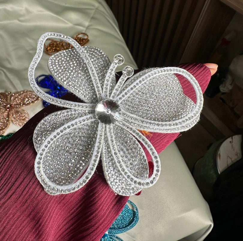 HALO RHINESTONE FLOWER