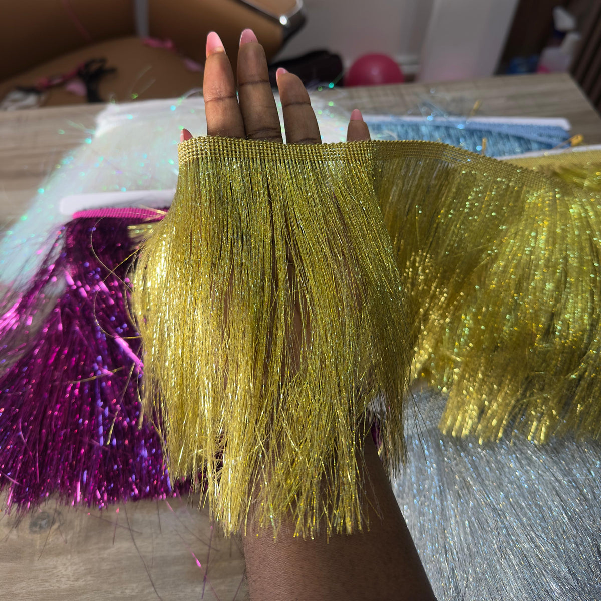 SHINY FRINGE 15CM
