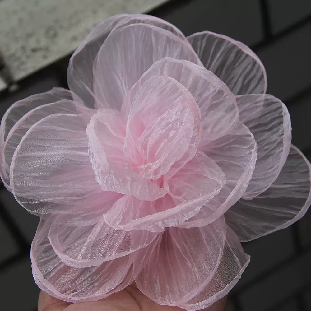 ORGANZA BURNT FLOWER 20CM