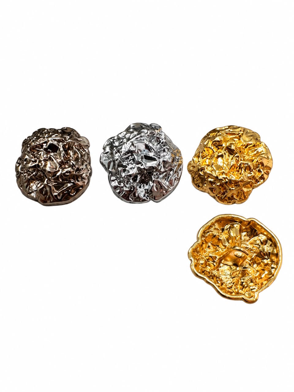 CRUSHED METAL BUTTON