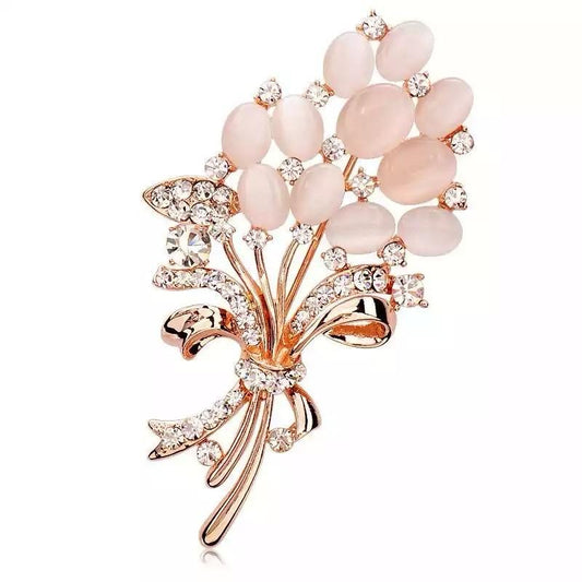 CRYSTAL METAL BROOCH