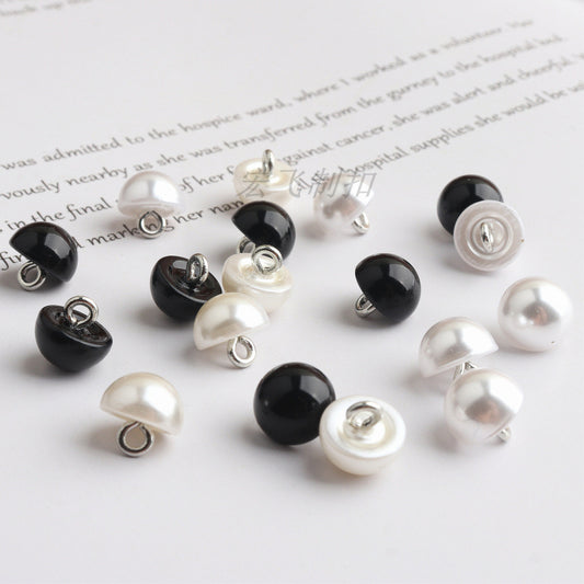 PEARL CAP BUTTON