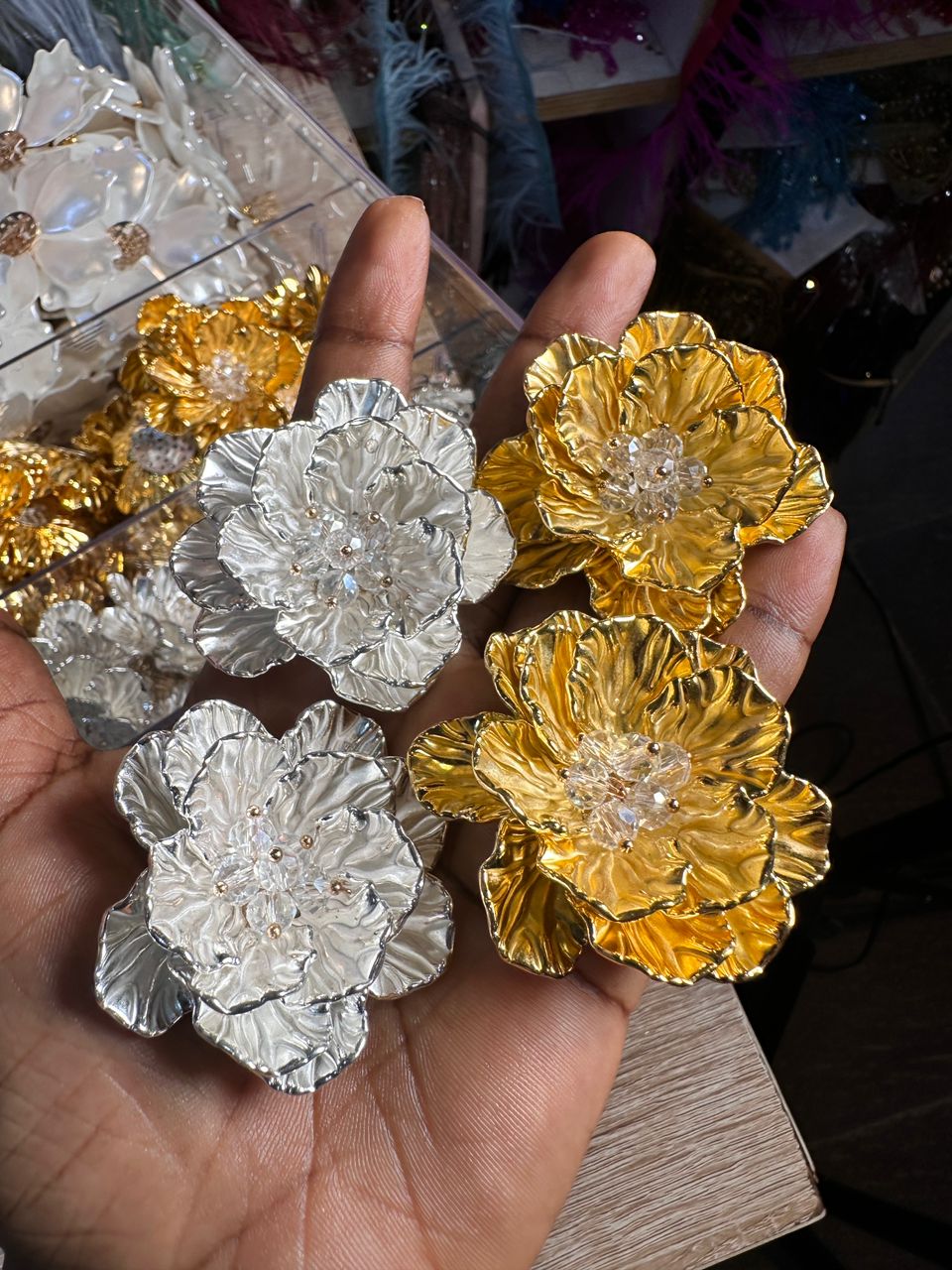 ACRYLIC FLOWER DESIGNS