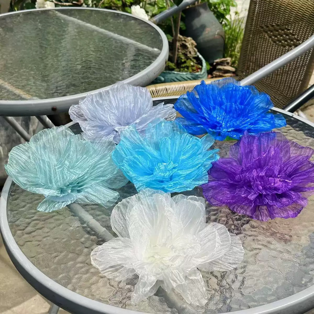 ORGANZA BURNT FLOWER 20CM