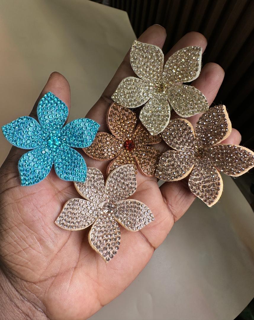 PETAL STAR RHINESTONE FLOWER