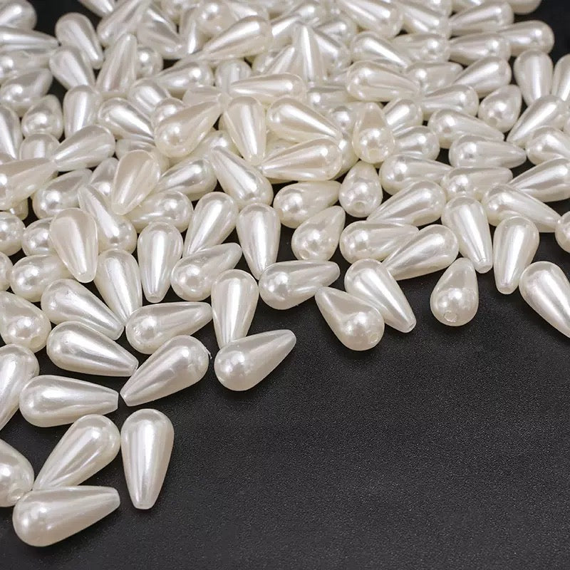 TEARDROP PEARL WITH HOLE
