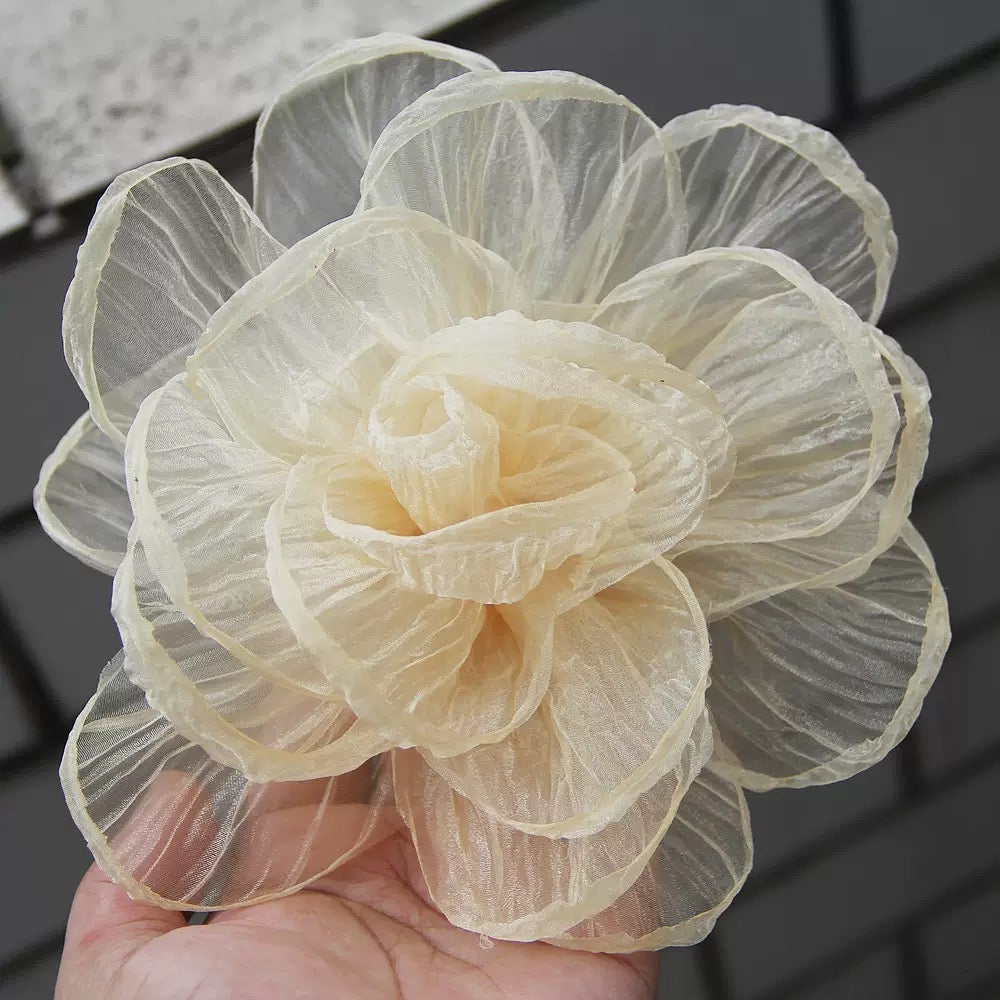 ORGANZA BURNT FLOWER 20CM