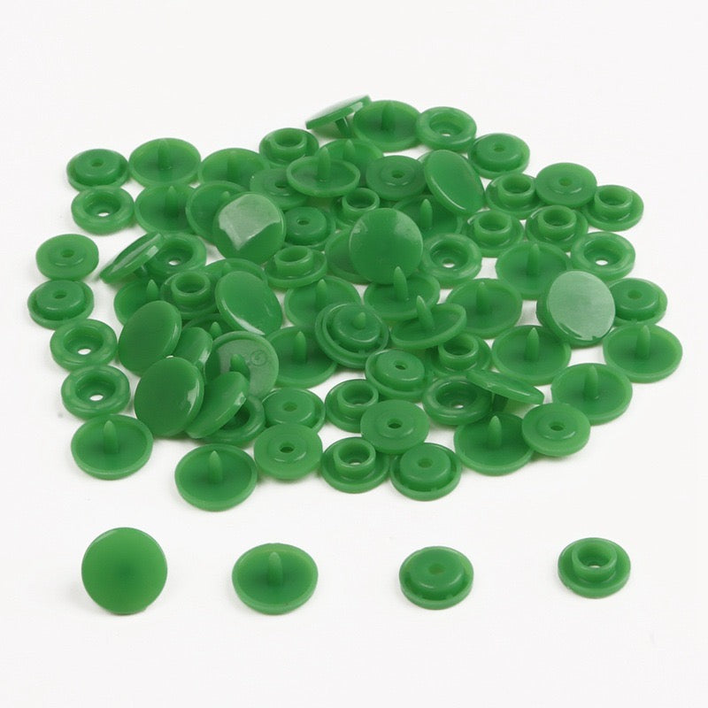 PLASTIC SNAP BUTTON T5