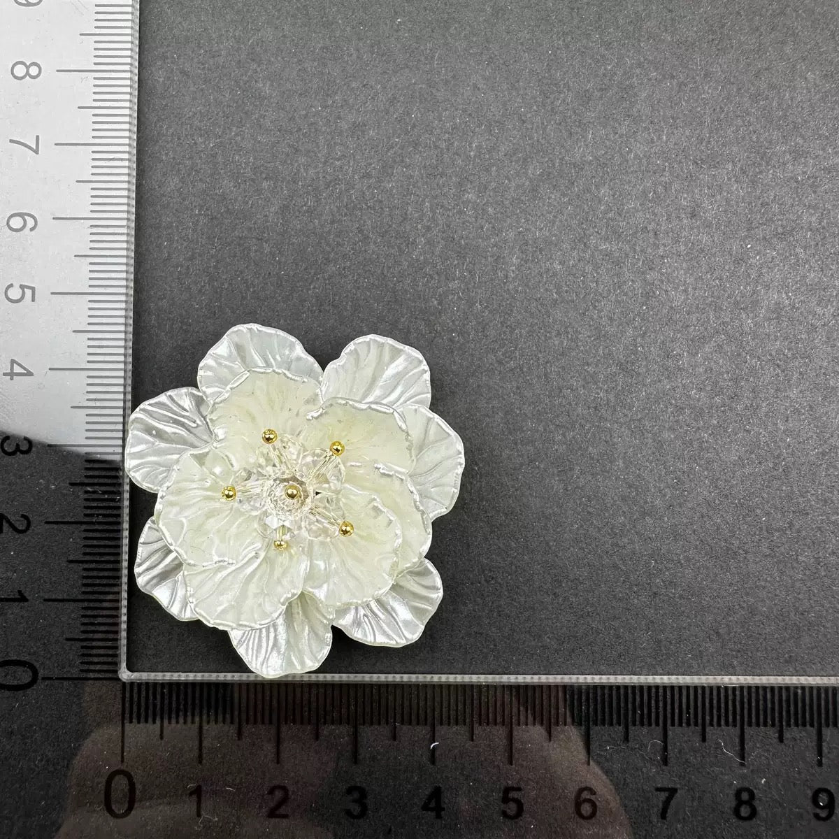 MULTILAYER ACRYLIC FLOWER