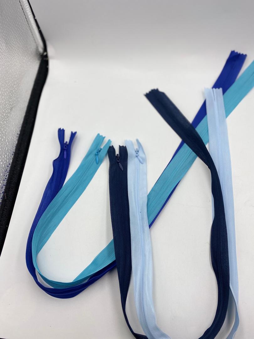 INVISIBLE ZIPPERS (ZIPS) 24 INCHES