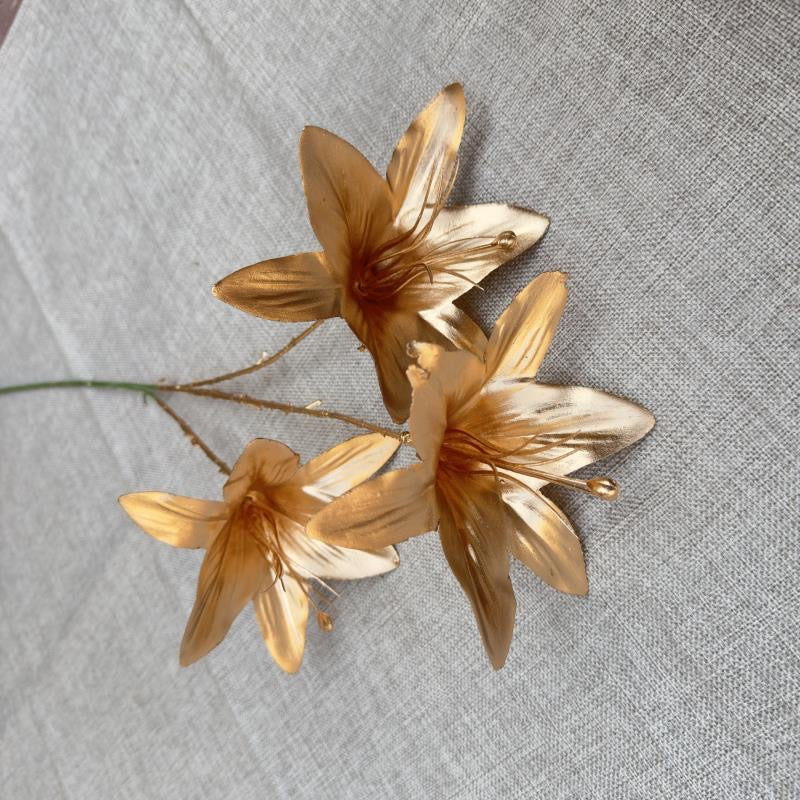GOLDEN ARTIFICIAL FLOWER