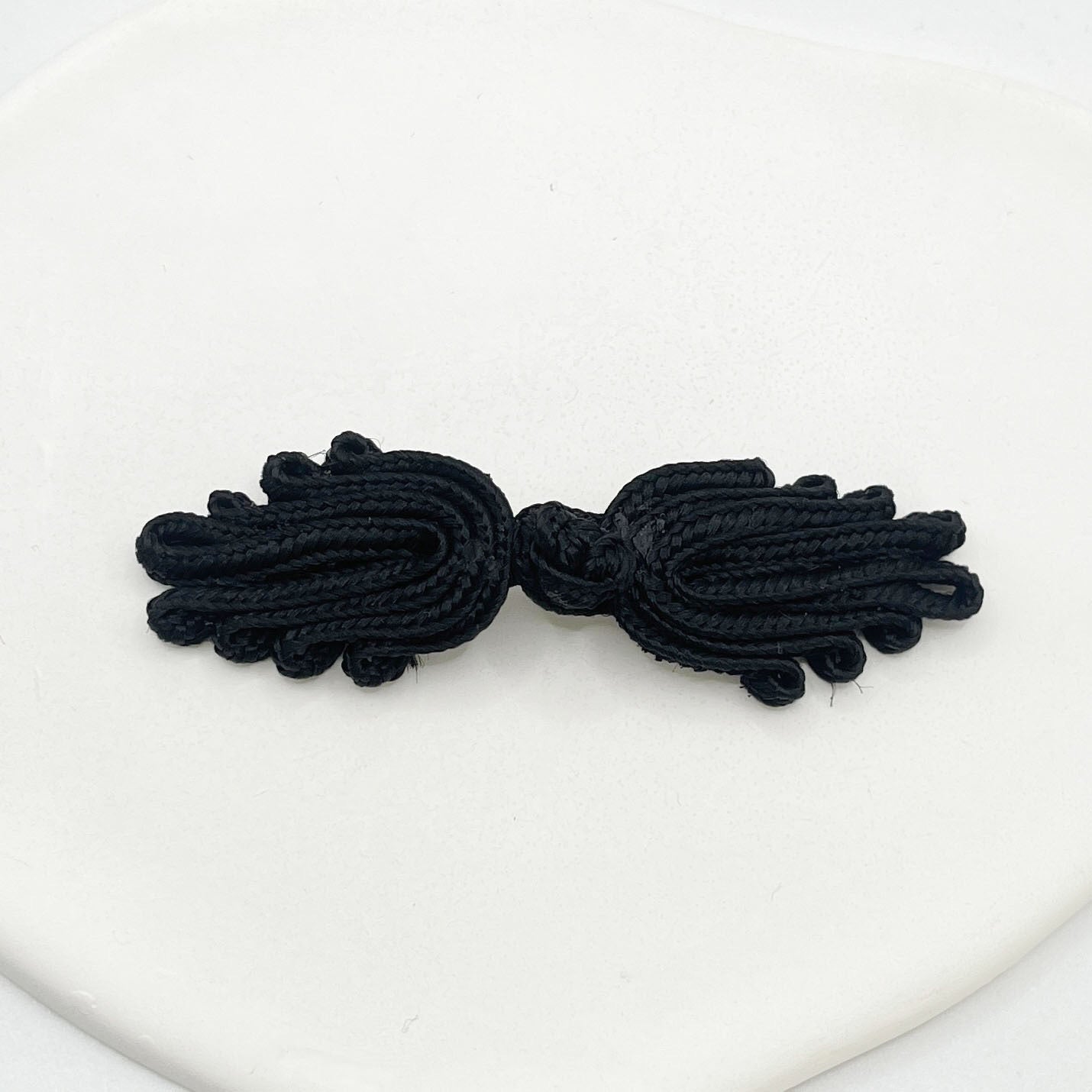 Chinese button